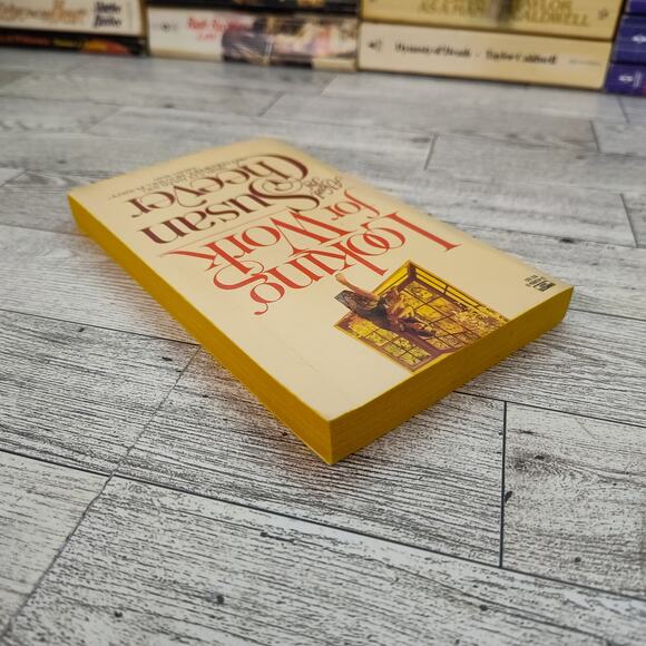 Looking for Work by Susan Cheever 1979 First Fawcett Crest Printing‎ Paperback - Picture 10 of 12